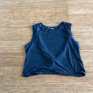 Athleta cropped muscle tank with twist back